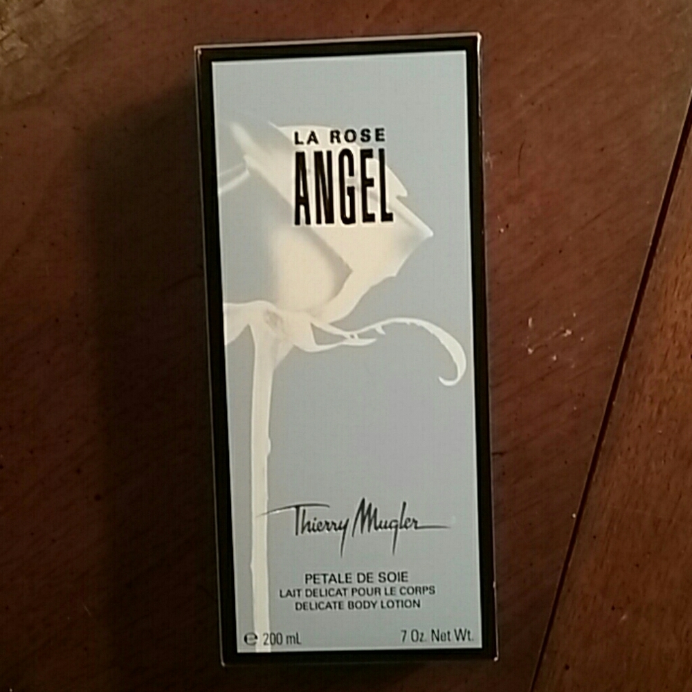 Thierry Mugler La Rose ANGEL Delicate Body Lotion